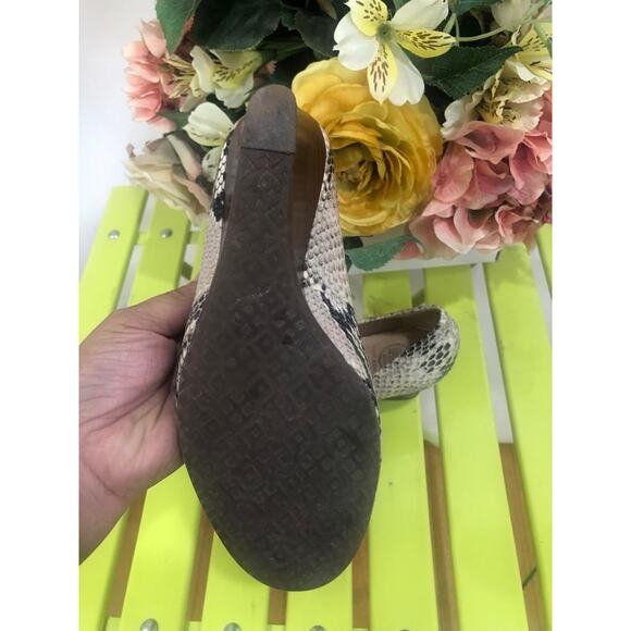 Tory Burch Python Print Molly Wedge in Natural/Gold 6M(sh900 - Picture 9 of 10